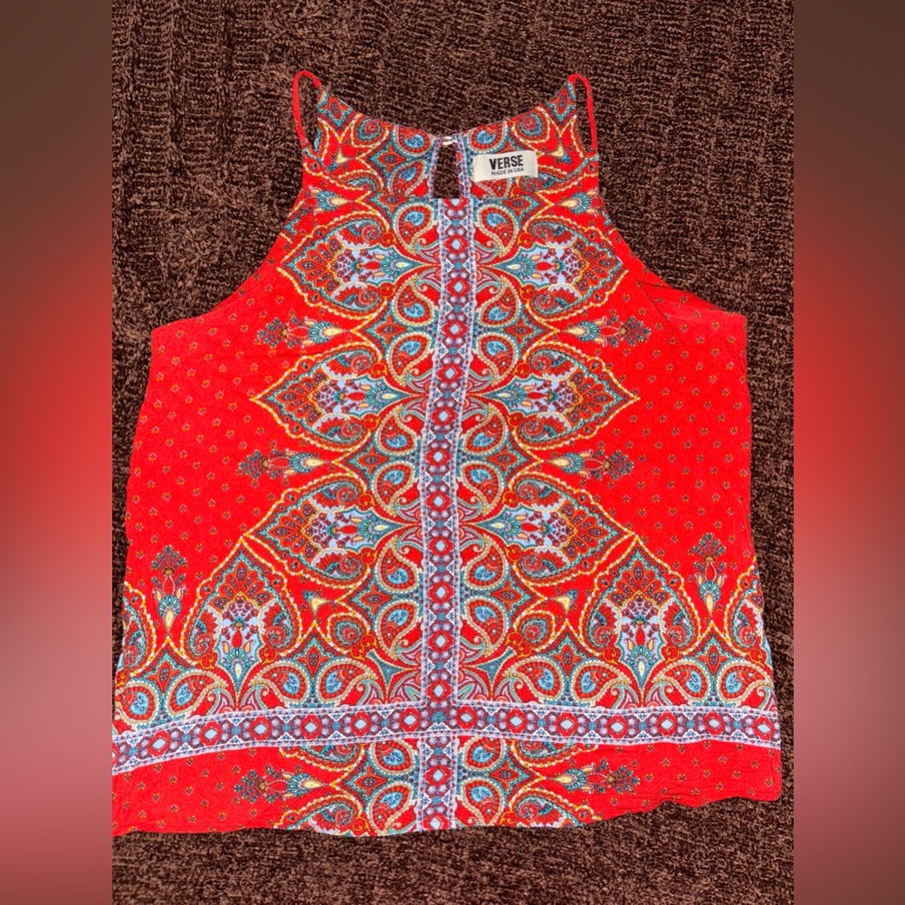 Verse Red Paisley Sleeveless  Blouse Top Boho Silky Rayon Size M - EUC